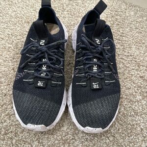 Nike Space Hippie 01 men’s Size 9